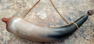 Harris Gun Works powder horns available for sale